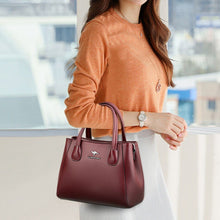 Load image into Gallery viewer, Elite Envy Hand Bag