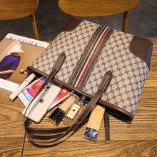 Load image into Gallery viewer, Pearl Hobo Shoulder Tote Bag