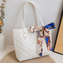Load image into Gallery viewer, Leather Handbags