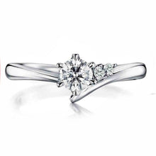 Load image into Gallery viewer, Moissanite Majesty