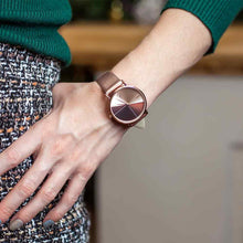 Load image into Gallery viewer, Chic Rhythm Women's Fashion and Casual Quartz Watch