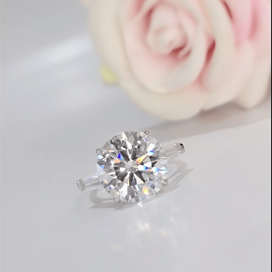 14k White Gold 3.0CT F Color VS1 Round Diamond Ring