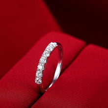 Load image into Gallery viewer, Moissanite Sparkle Ring
